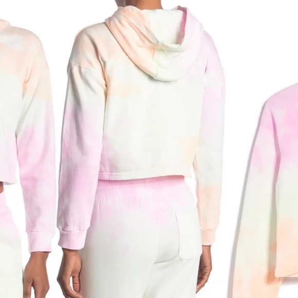 NWT!! 90 Degree Cropped Tie Dye Hoodie - Picture 2 of 4